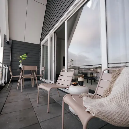 Het-boothuys 別荘 *